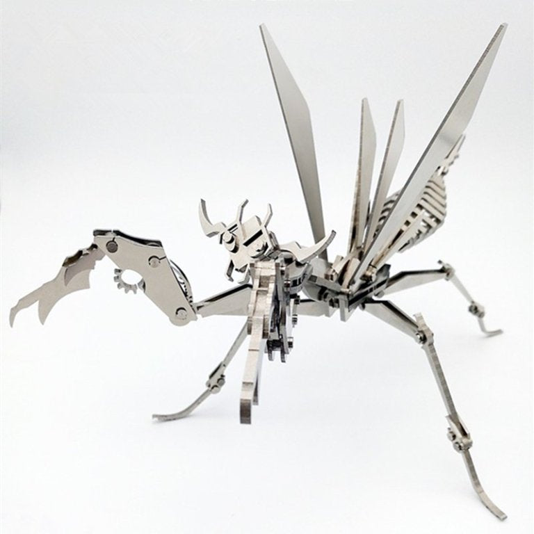 Mechanical Praying Mantis Model